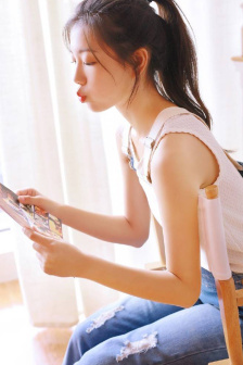 女式开襟睡衣裙子做双人运动